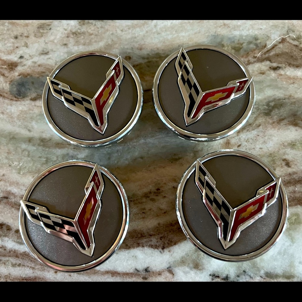Corvette C8 wheel center caps